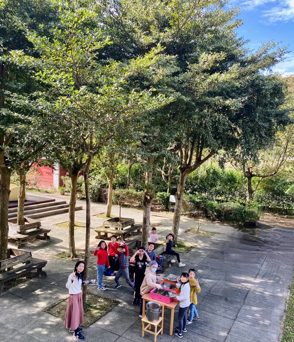 112學年度校園野餐日圖片