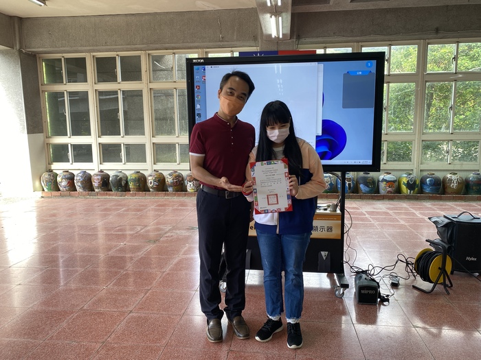 恭賀!!本校郭O仙同學參加新北市111學年度國語文競賽─國小字音字形組，榮獲第六名。圖片